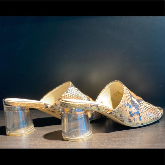 Trendy Zara Sandals - Picture 4 of 5